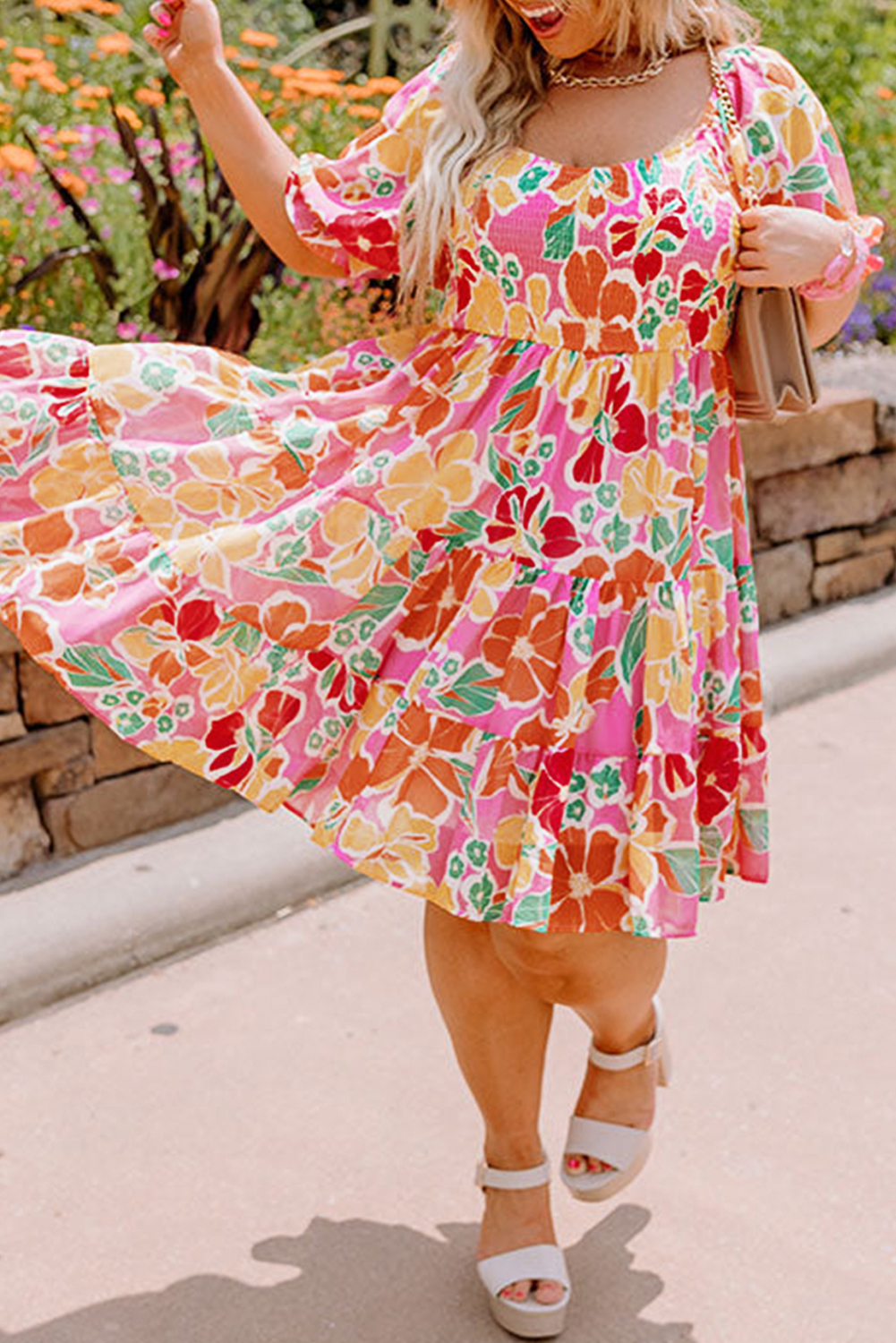 US$ 16.4 Drop-shipping Pink Plus Size Floral Print Smocked Ruffle ...