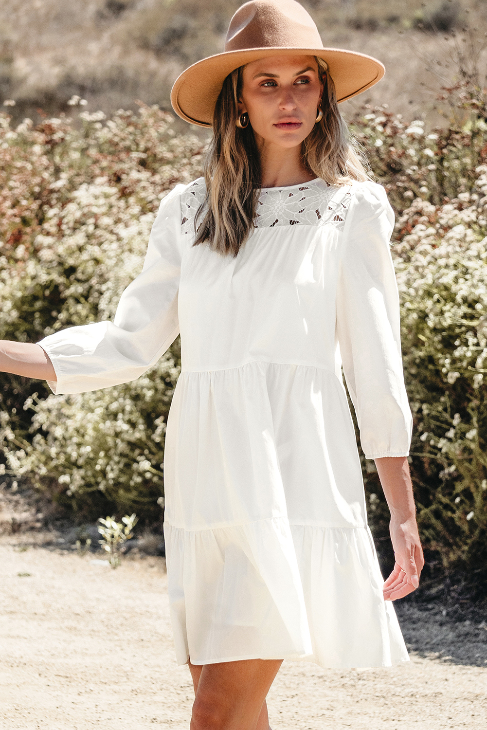 Women White Floral Strappy Short Tiered Dress main image 0